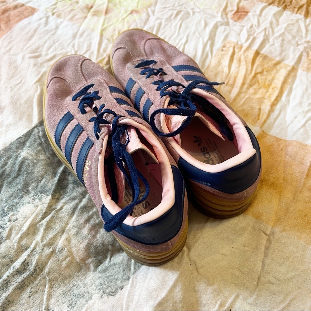 Adidas Pink and Blue Platform Sneakers 9.5 Women’s - Picture 5 of 6
